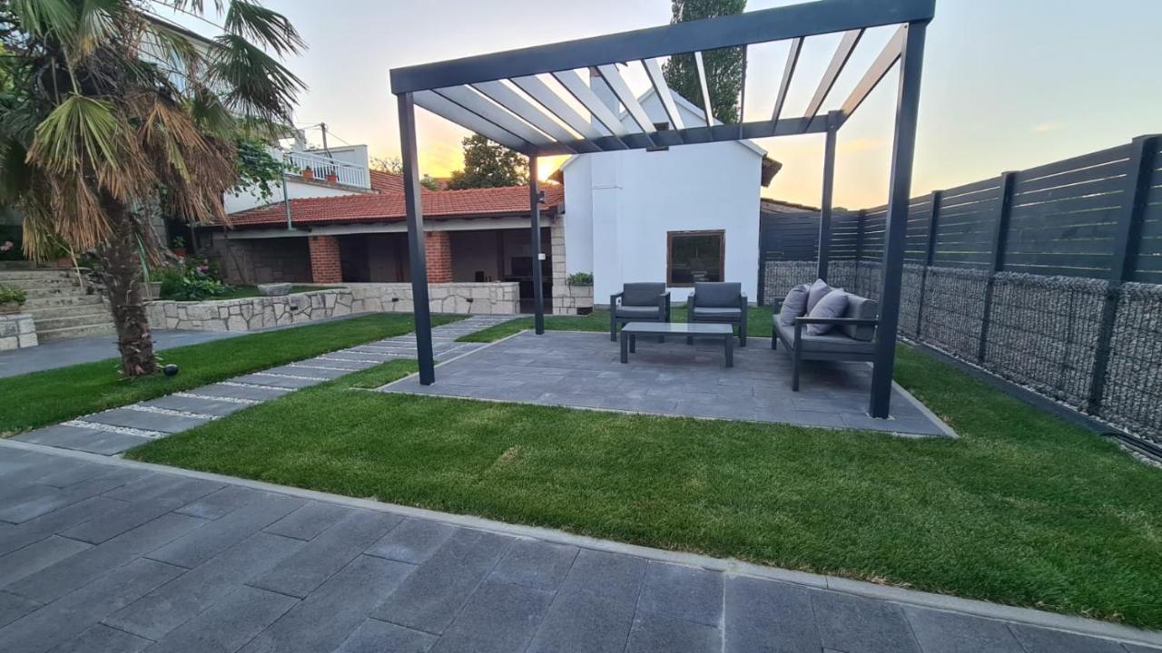 Villa Olea Zmijavci Ngoại thất bức ảnh