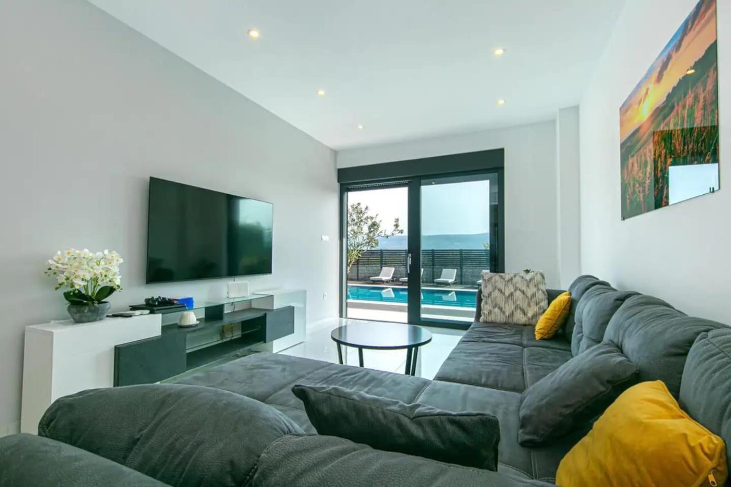 Villa Olea Zmijavci Ngoại thất bức ảnh